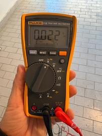Multimetro digitale fluke 115 True-RMS