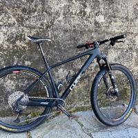Cube recation carbon 