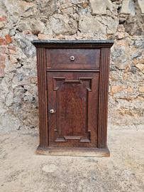 comodino antico vintage