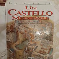 libro la vita in un castello medievale