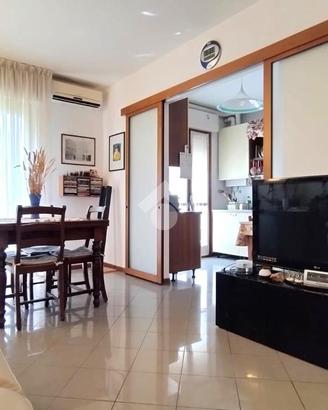 3 LOCALI A CASALE SUL SILE