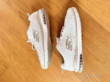 Sketchers bianche numero 39