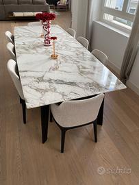 Tavolo Poliform modello Howard