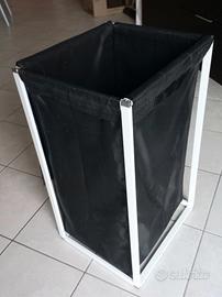 portabiancheria ikea con struttura in metallo