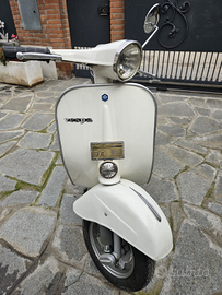 Vespa primavera 125