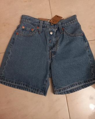 Jeans Levis nuovi taglia 23 con cartellino