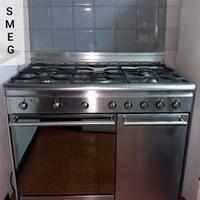 CUCINA SMEG 5 FUOCHI TRASPORTO OMAGGIO