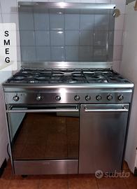 CUCINA SMEG 5 FUOCHI TRASPORTO OMAGGIO