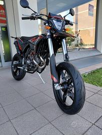 Beta Motard RR 125 4T COLORE NERO