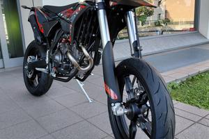 Beta Motard RR 125 4T COLORE NERO