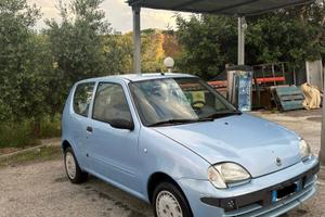 FIAT 600