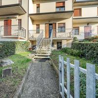 VILLA A SCHIERA A GATTATICO