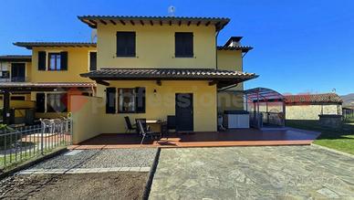 Villa a schiera Barga [UM202GBVRG]