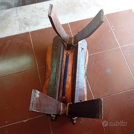 Specchio a sole,sgabbello, e poltrona