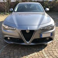 ALFA ROMEO Giulia 2.2 JTDM 180cv