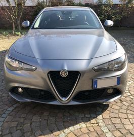 ALFA ROMEO Giulia 2.2 JTDM 180cv