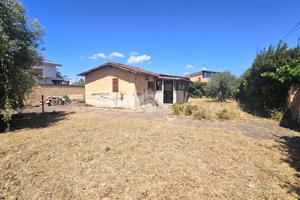 CASA INDIPENDENTE A LATINA