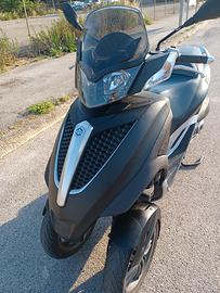 PIAGGIO MP3 yourban 300