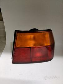 FARO FANALE POST ESTERNO DESTRO 0028850801 LANCIA 