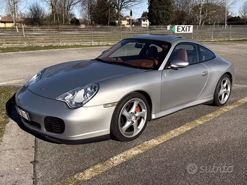 Porsche Carrera 4S