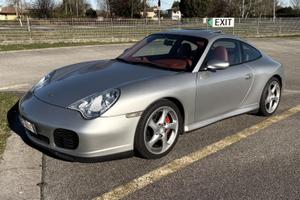 Porsche Carrera 4S
