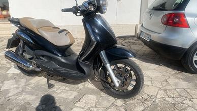 Piaggio Beverly Cruiser 500