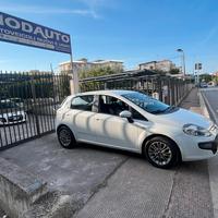 Fiat Punto 1.3 Mjt 75 CV Neopatentati UsatoSicuro
