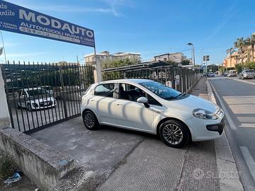 Fiat Punto 1.3 Mjt 75 CV Neopatentati UsatoSicuro