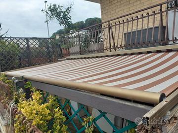 TENDA DA SOLE mt. 4.50 x 2.50 COME NUOVA