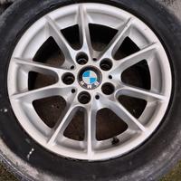 cerchi da 16 pollici 