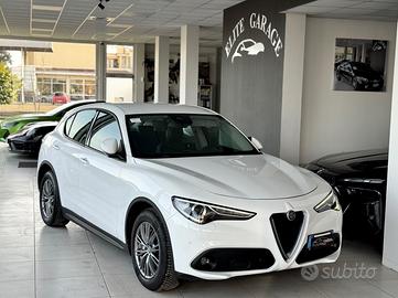 Alfa Romeo Stelvio 2.2 Turbodiesel 180 CV AT8 RWD 