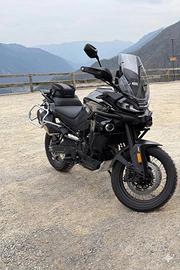 CF Moto 800 MT Explore