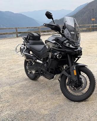 CF Moto 800 MT Explore