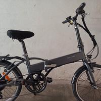 Bici a pedalata assistita pieghevole Btwin
