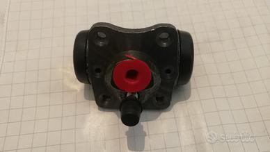 Cilindretto freno anteriore vespa cosa 