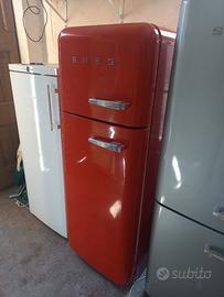 frigorifero Smeg rosso 