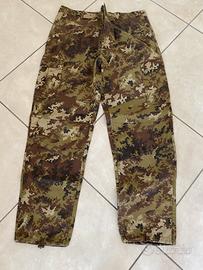 Abbigliamento militare