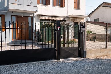 Porzione di casa su 2 piani Mirano