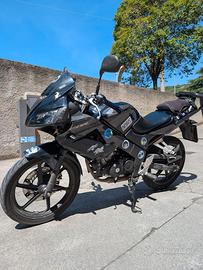 Moto - Honda CBR 125 R