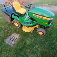 Trattorino rasaerba John Deere X300 R