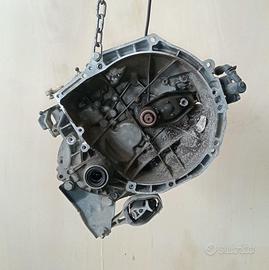 Cambio Citroen DS3 1.2 B 5M anno 2016