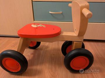 Triciclo legno New Classic Toys