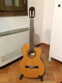 Chitarra classica PREAMPLIFICATA IBANEZ