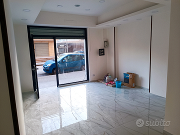 Locale Commerciale Casoria Centro