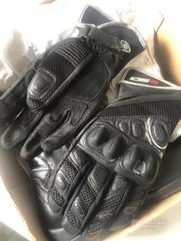 Abbigliamento moto donna