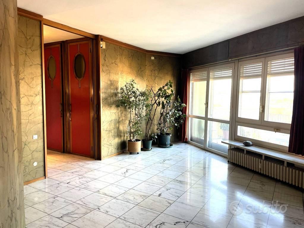 Appartamento di 260 m² con più di 5 locali a Verce - Vista 3