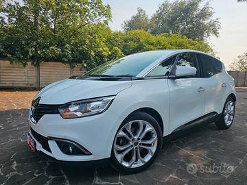 Renault Scenic Scénic Blue dCi 1.7 150 CV Initiale