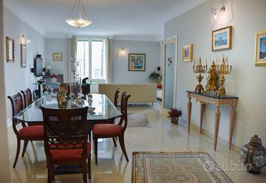 Palazzo dell'800 tra Catania e Taormina