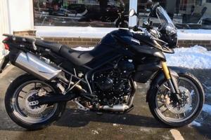 TRIUMPH TIGER 800