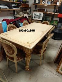 tavolo stile veneziano con sei sedie